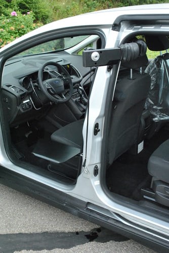 Treuil de chargement pour une chaise roulante dans un véhicule adapté : ACM  Mobility Car